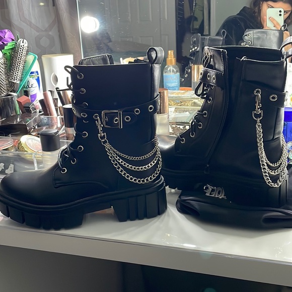Dolls Kill Shoes Dolls Kill Chain Combat Boots Poshmark